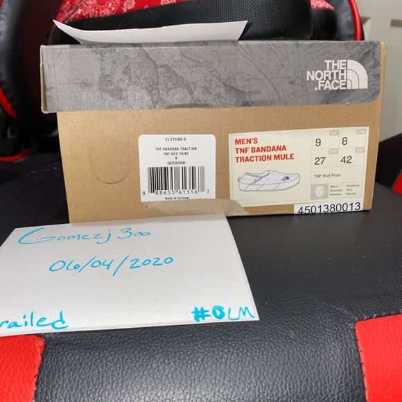 Supreme X The North Face - Picture 10 of 10